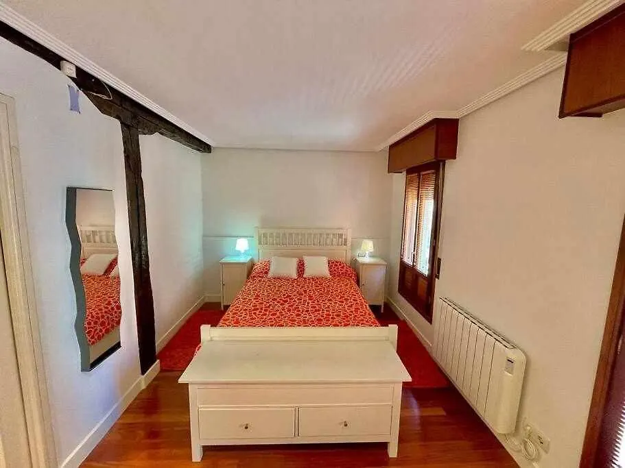 Apartment Andra Mari Etxea Apartamento En Parte Antigua Bermeo