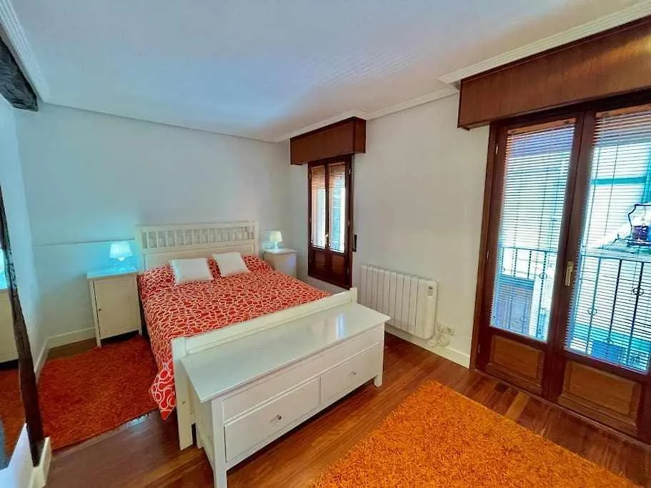 Andra Mari Etxea Apartamento En Parte Antigua Bermeo
